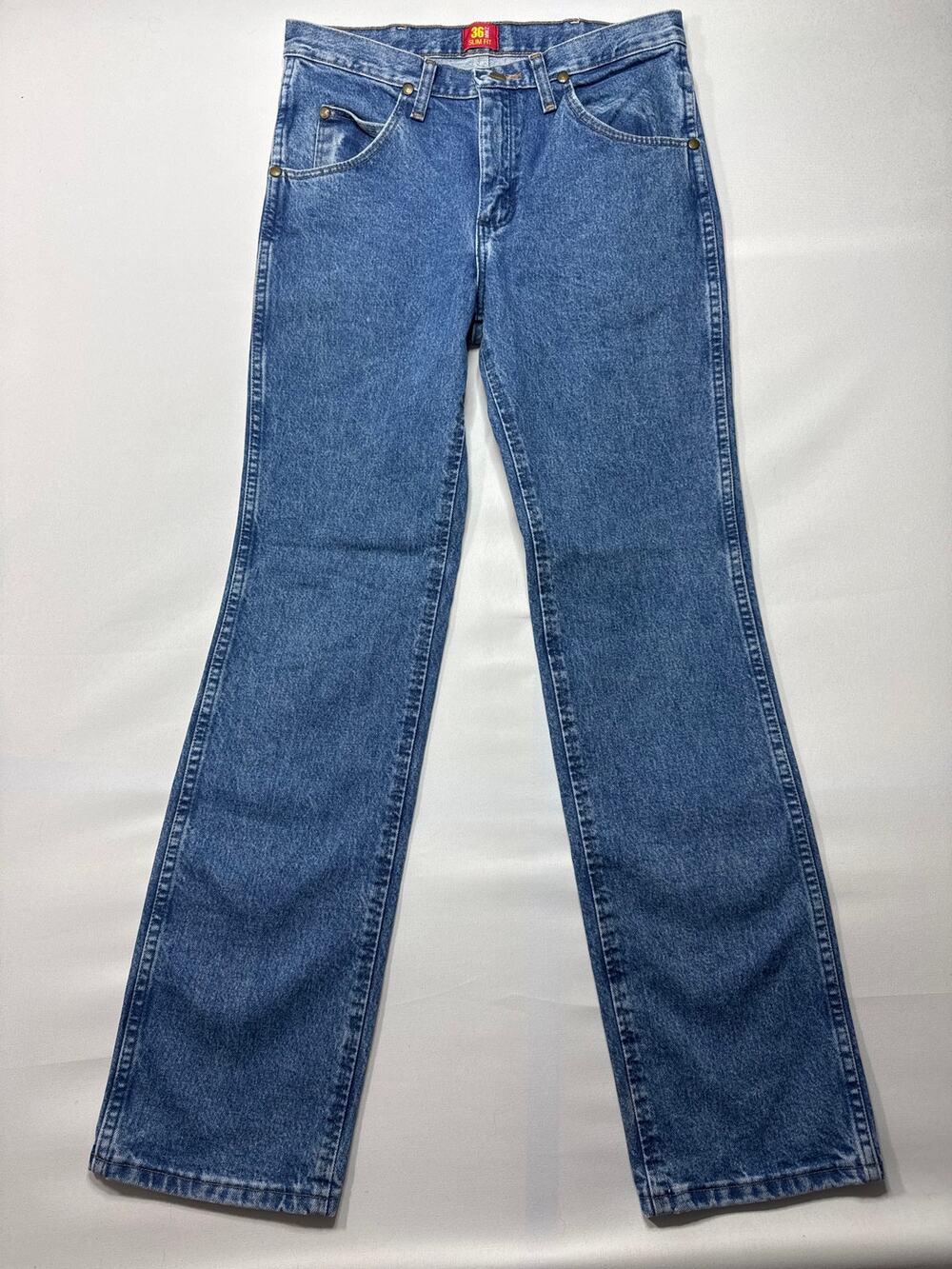 Wrangler 36MWZ Men's Slim Fit Straight Leg Blue Jeans - Size 30x32 (31x32)
